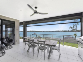 Sealand Lake House Stunning Absolute Waterfront